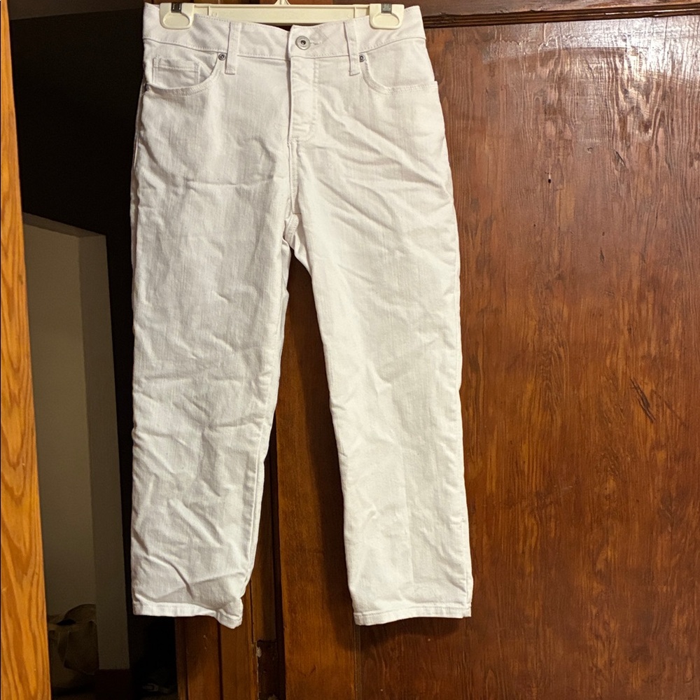 St. John's Bay Crisp White Cropped Jeans